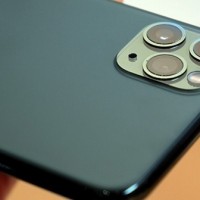 Bộ camera chụp ảnh trên iPhone 11 Pro Max cóvới ống kính siêu rộng